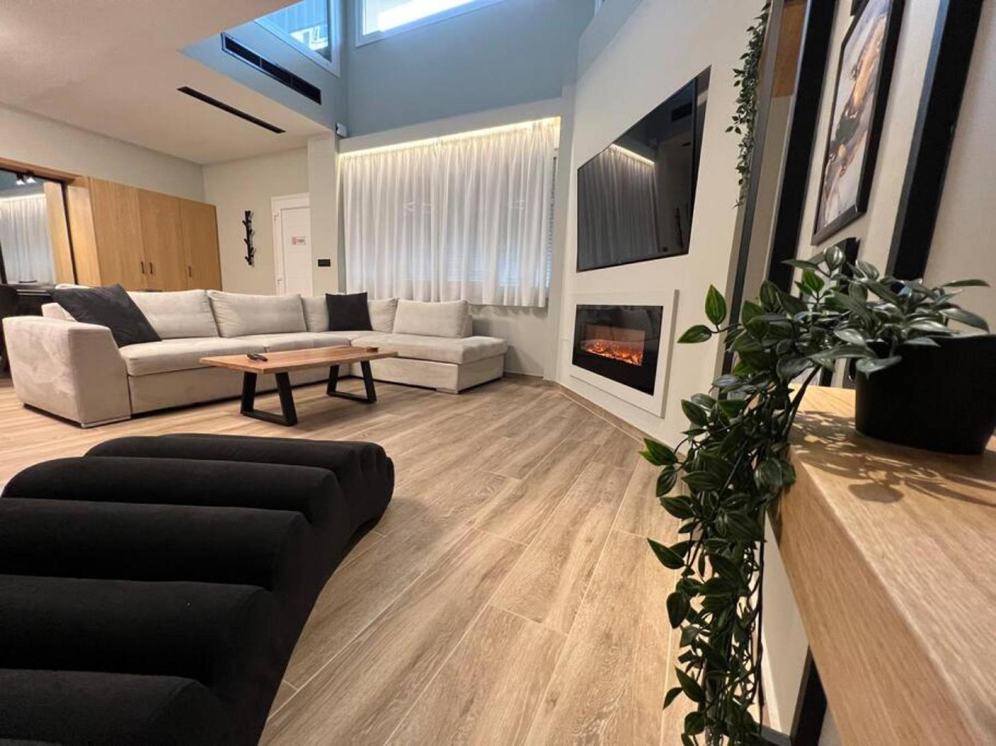 Luxurious Maisonette In يانينة المظهر الخارجي الصورة